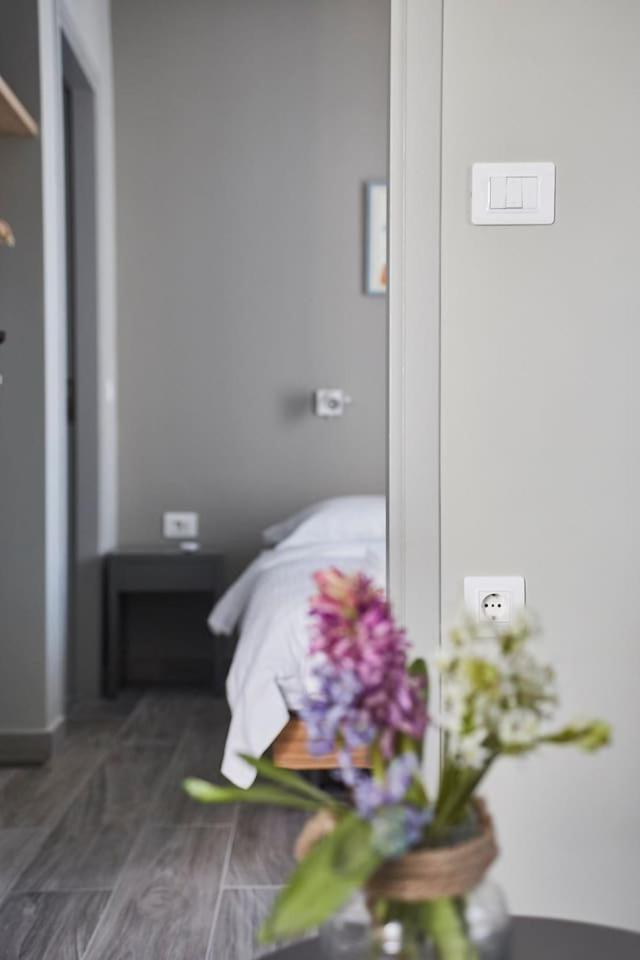 Spacious Suite W. Huge Balcony + Acropolis View أثينا المظهر الخارجي الصورة
